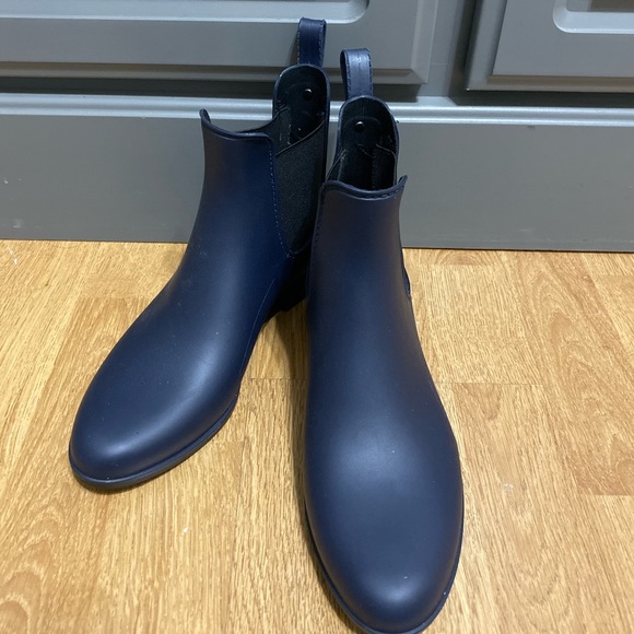 Sam Edelman Navy Blue Rain Boot - Picture 4 of 7